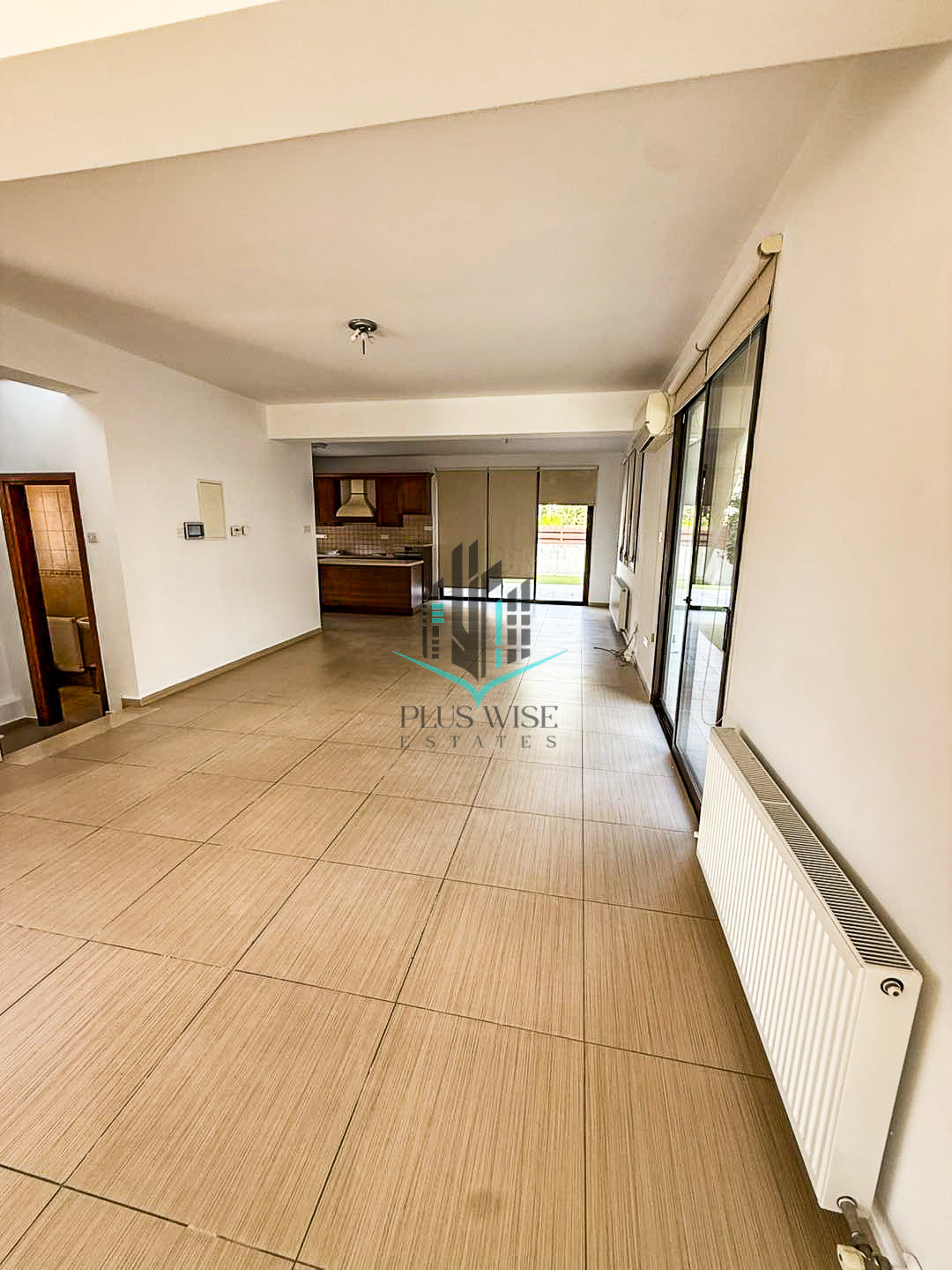 Villa in Apostolos Loukas - Image 4