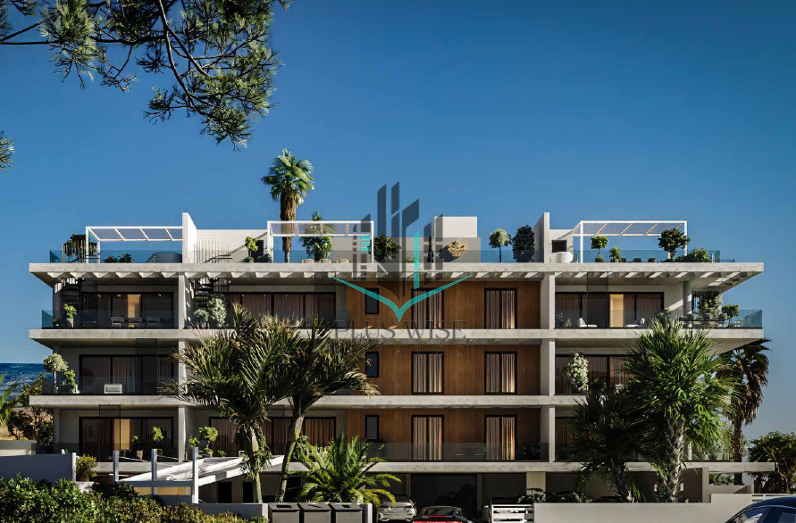 Apartment in Oroklini - Image 3