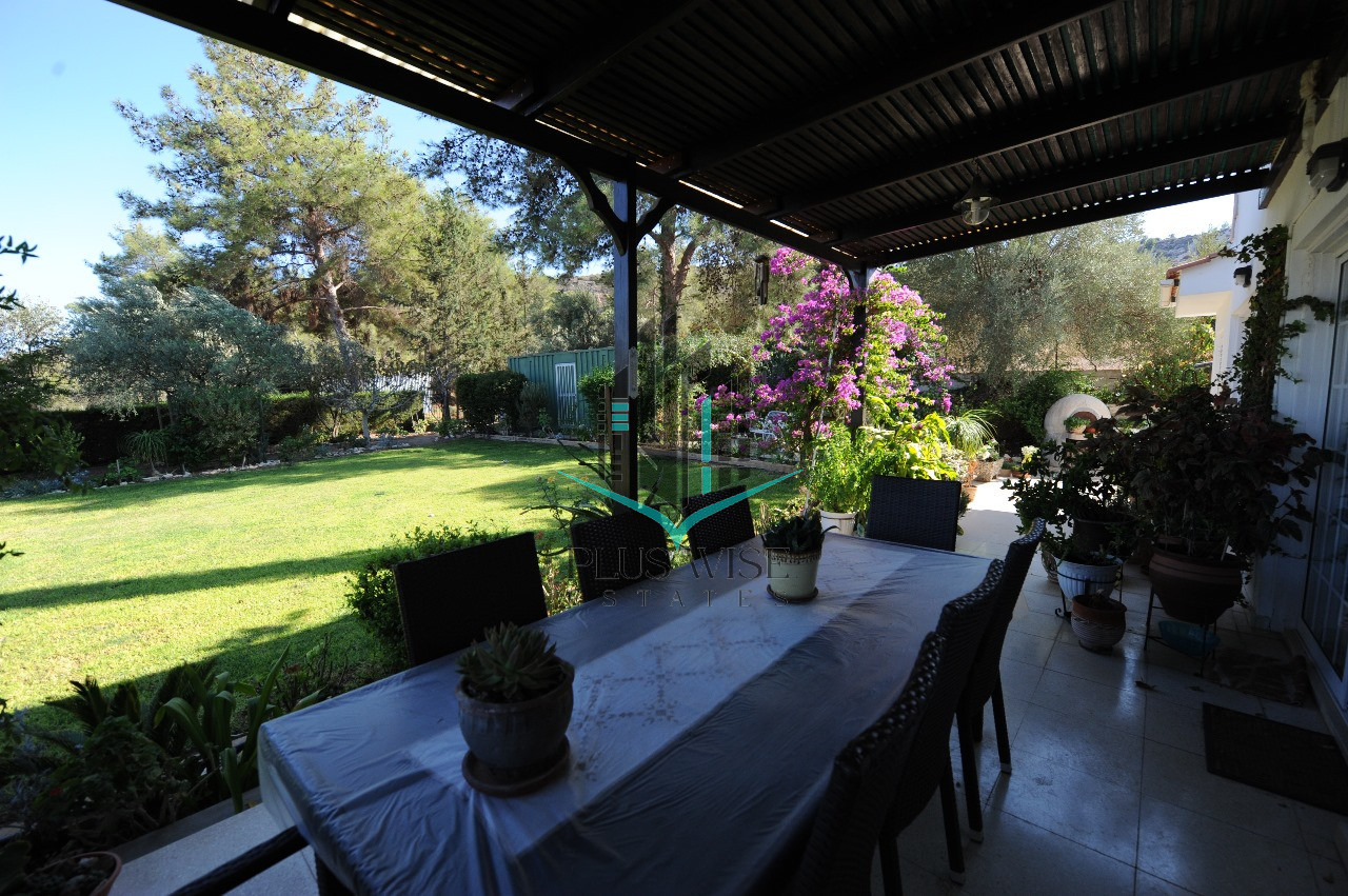 Villa in Agia Anna - Image 2