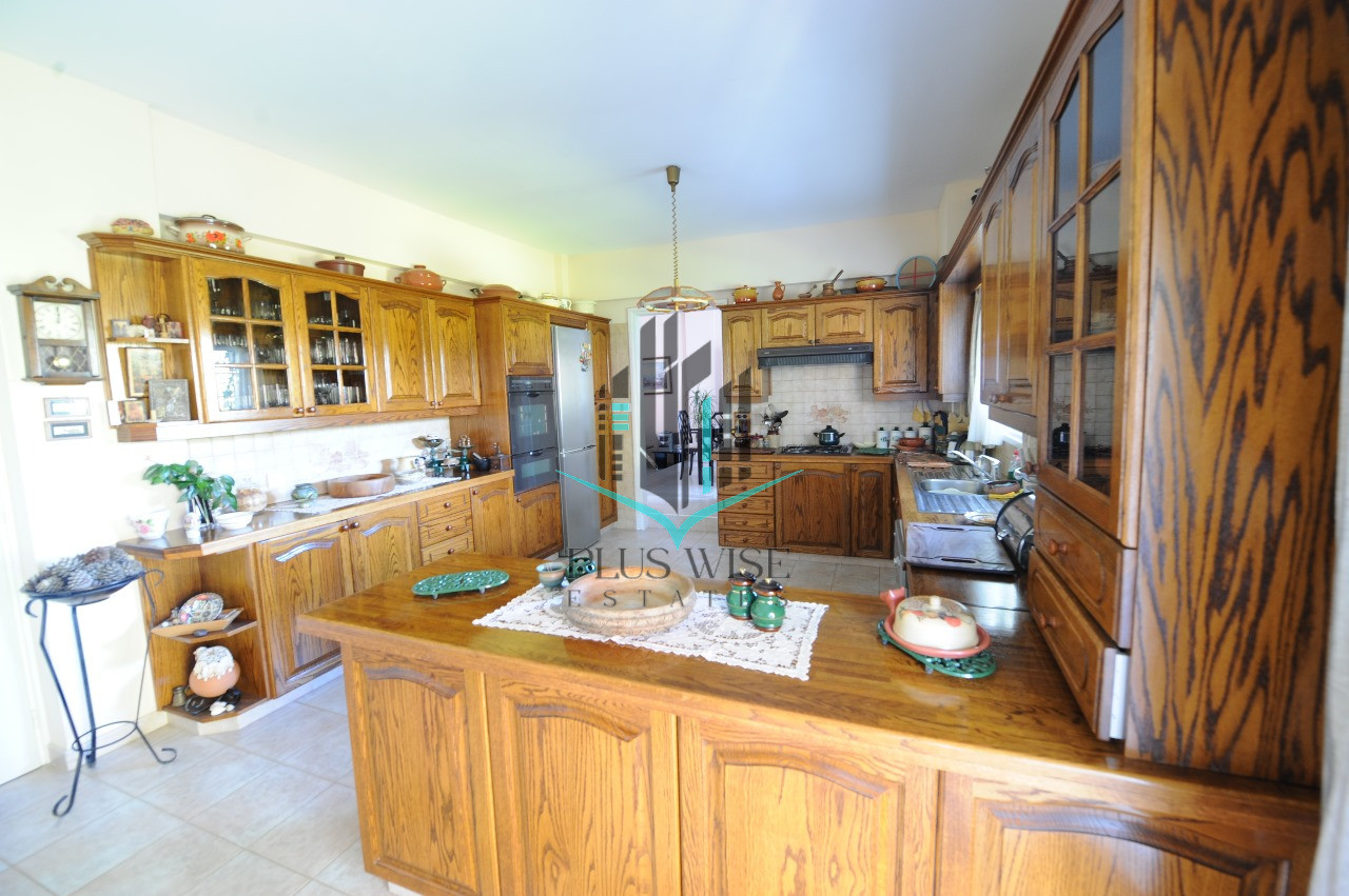 Villa in Agia Anna - Image 3