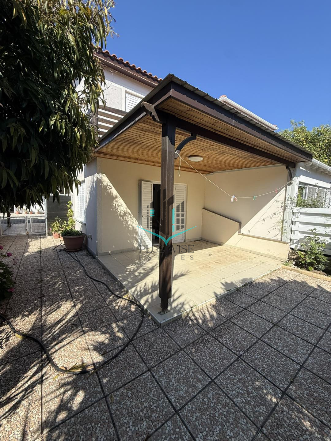 Villa in Perivolia - Image 3