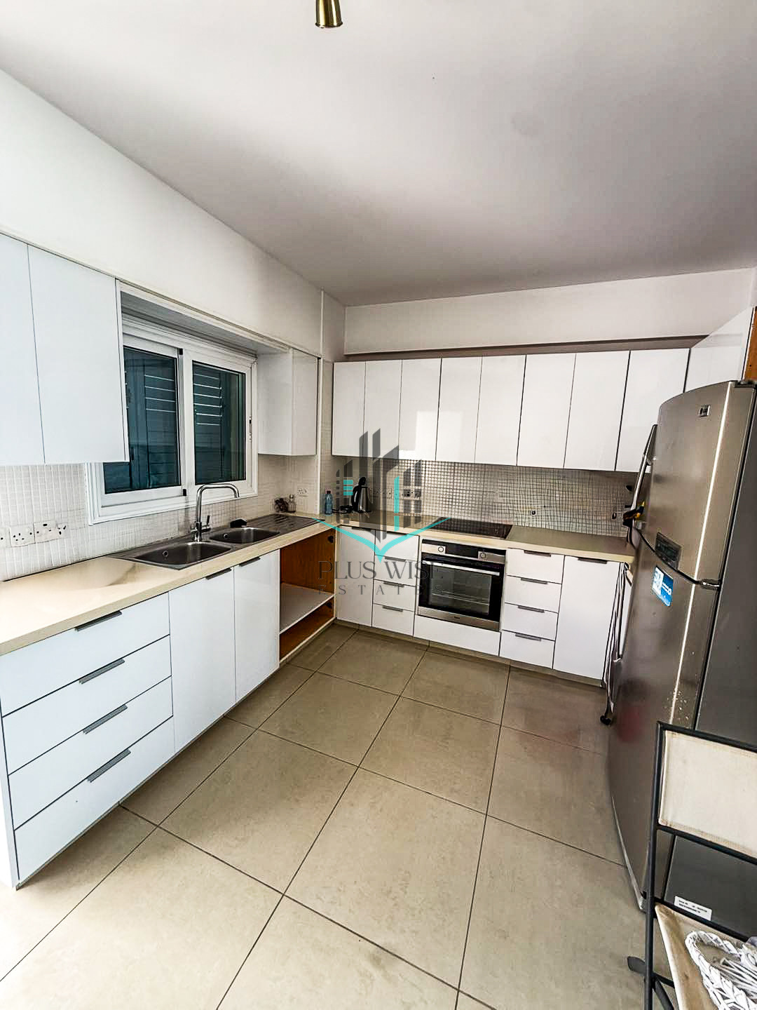 Villa in Perivolia - Image 4