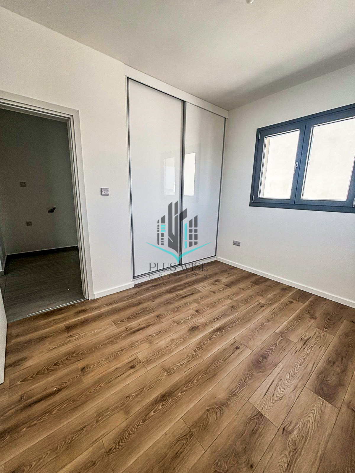 Apartment in Apostolos Loukas - Image 3