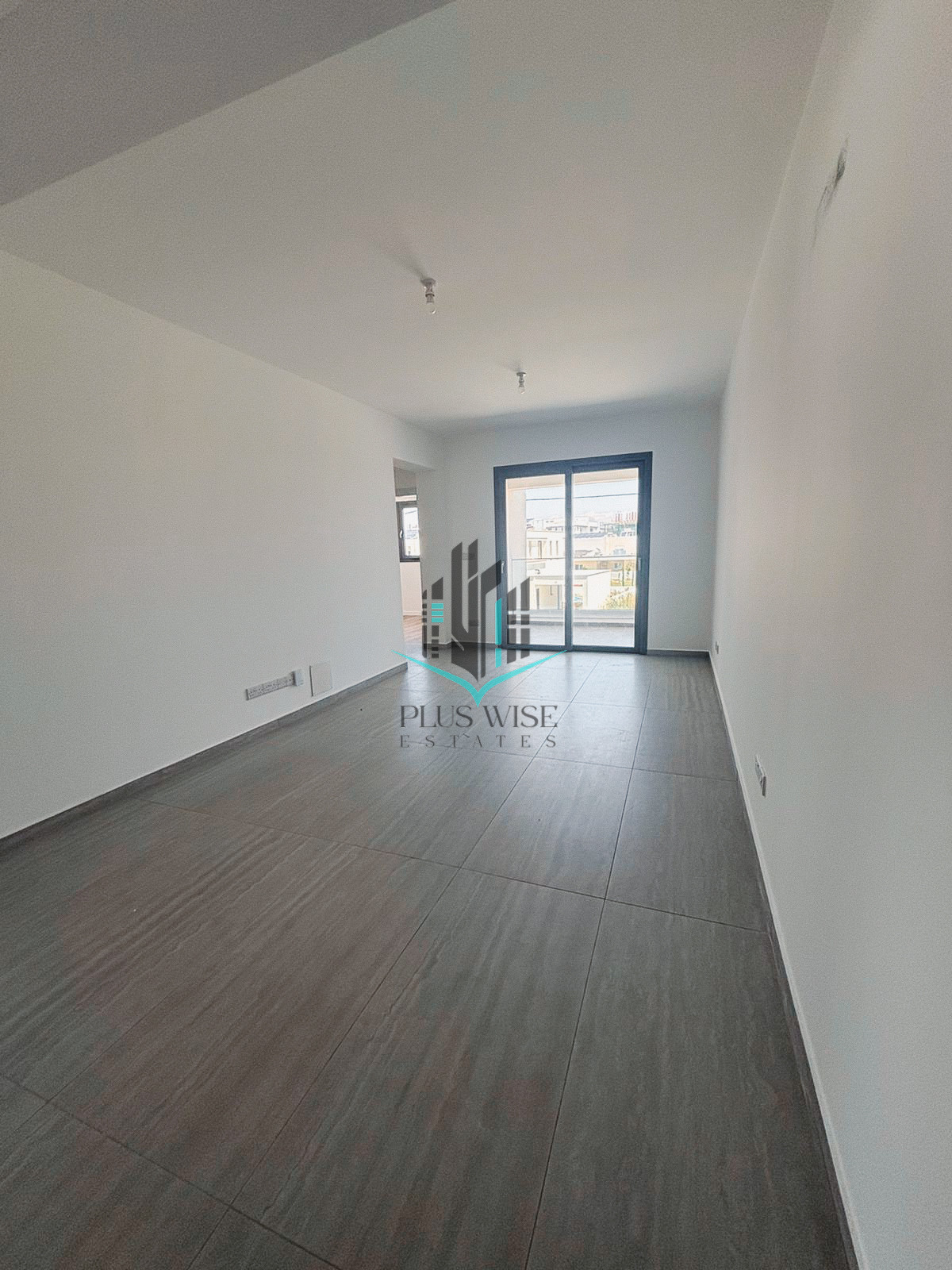 Apartment in Apostolos Loukas - Image 5