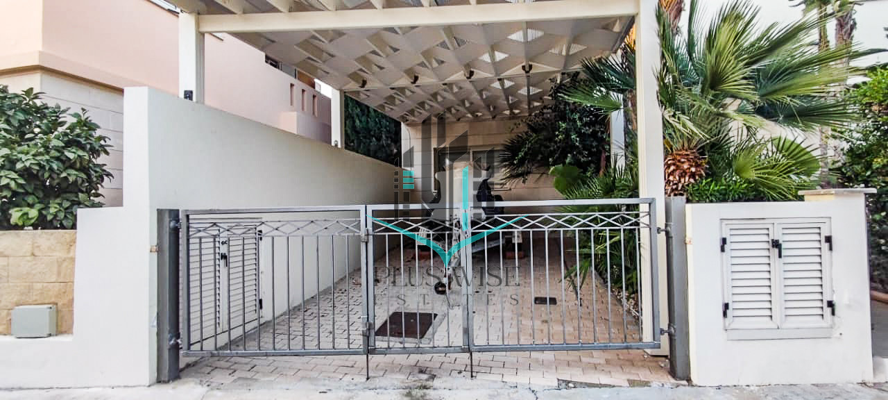 Villa in Pyla - Image 5