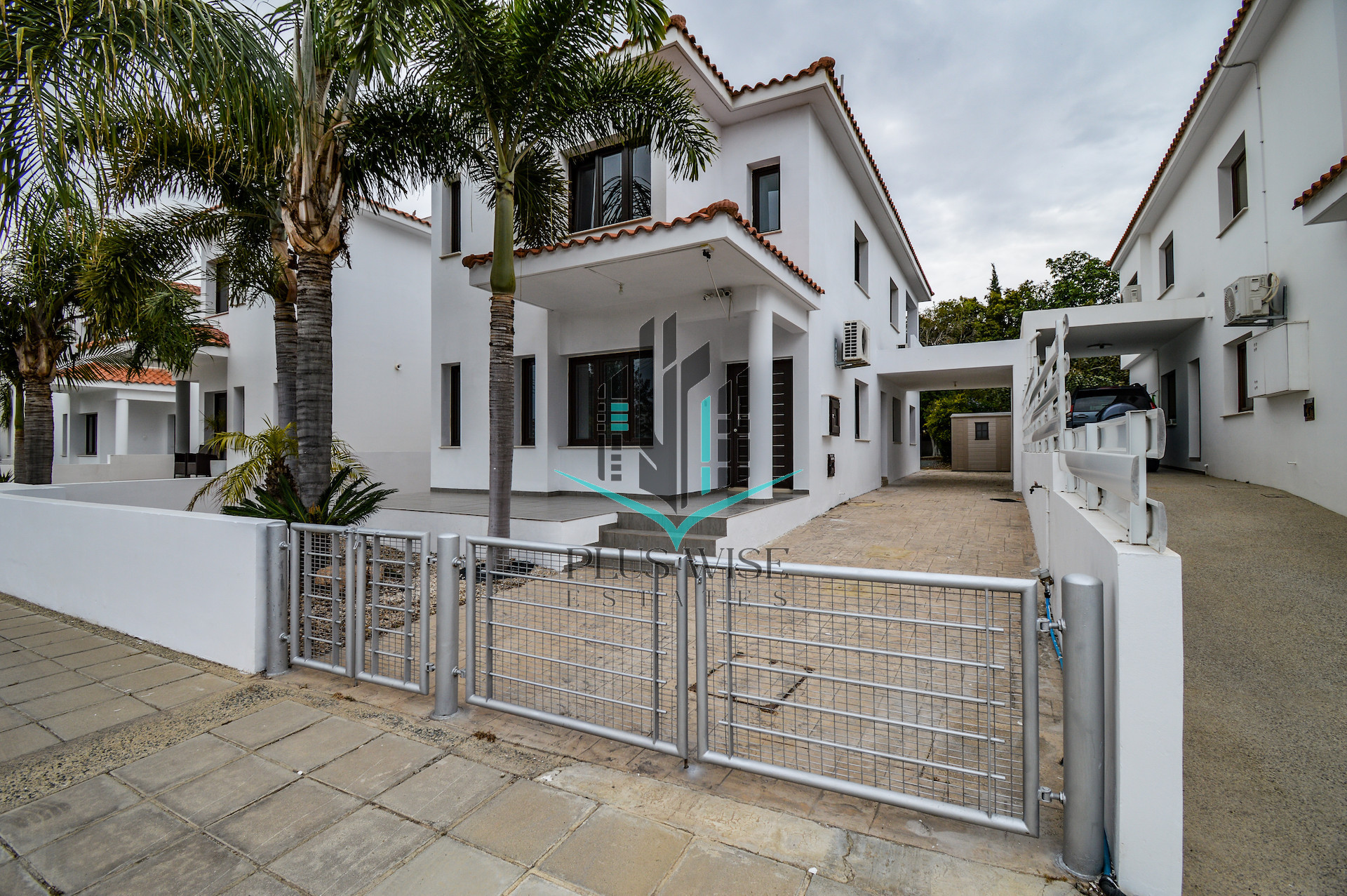 Villa in Agios Fanourios - view 1