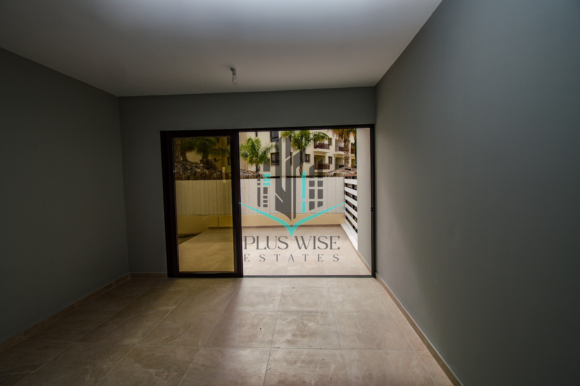 Apartment in Tersefanou - Image 5