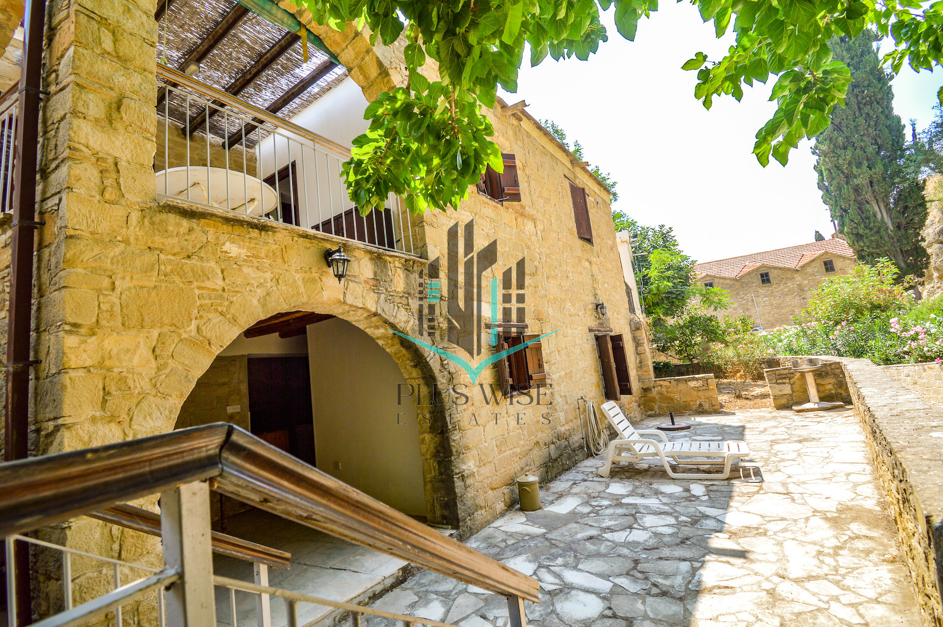 Villa in Tochni - Image 2