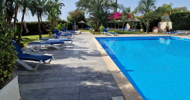 SEAFRONT: 2 Bedroom Apartment Front Line Sea View Apartment On The Sea Front