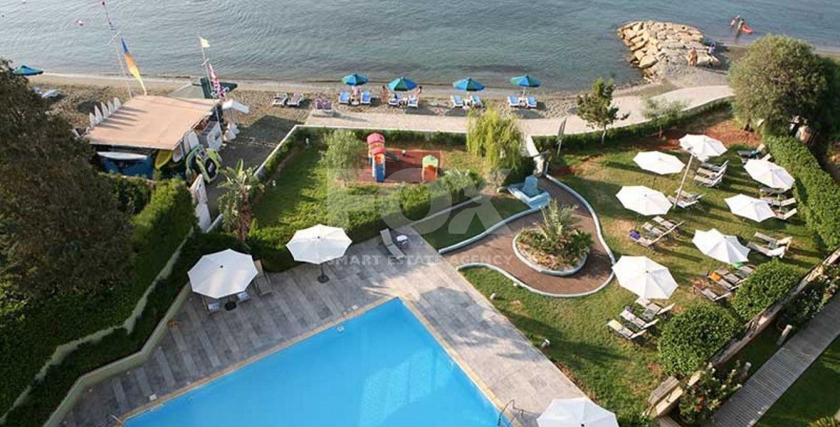 SEAFRONT: 2 Bedroom Apartment Front Line Sea View Apartment On The Sea Front