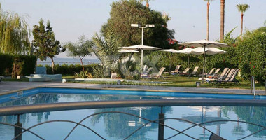 SEAFRONT: 2 Bedroom Apartment Front Line Sea View Apartment On The Sea Front