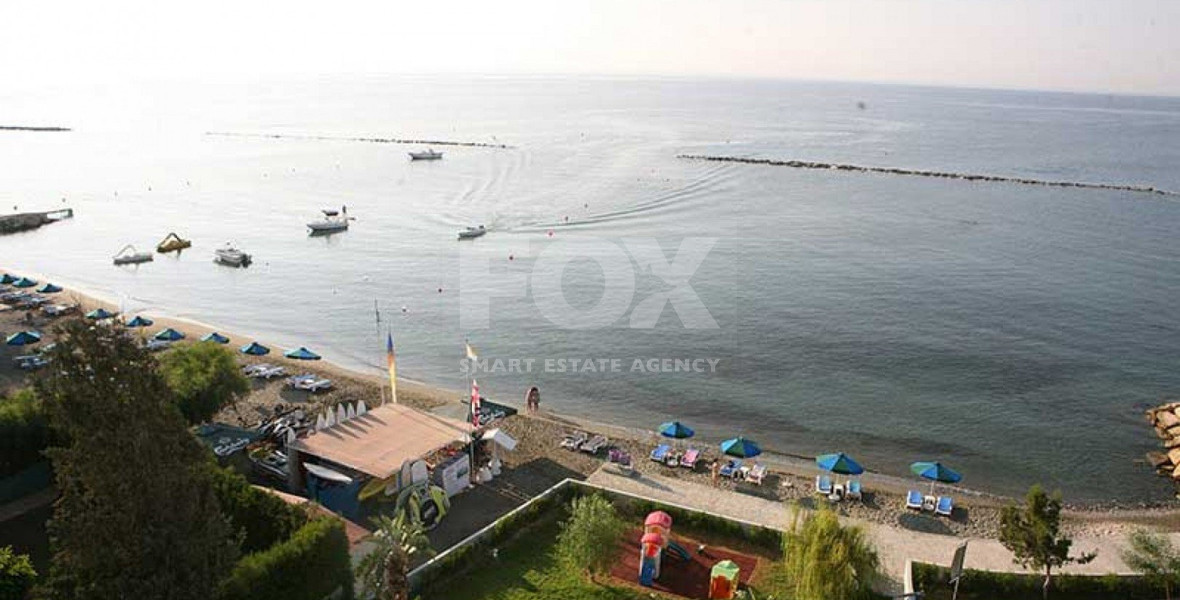 SEAFRONT: 2 Bedroom Apartment Front Line Sea View Apartment On The Sea Front