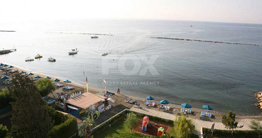 SEAFRONT: 2 Bedroom Apartment Front Line Sea View Apartment On The Sea Front
