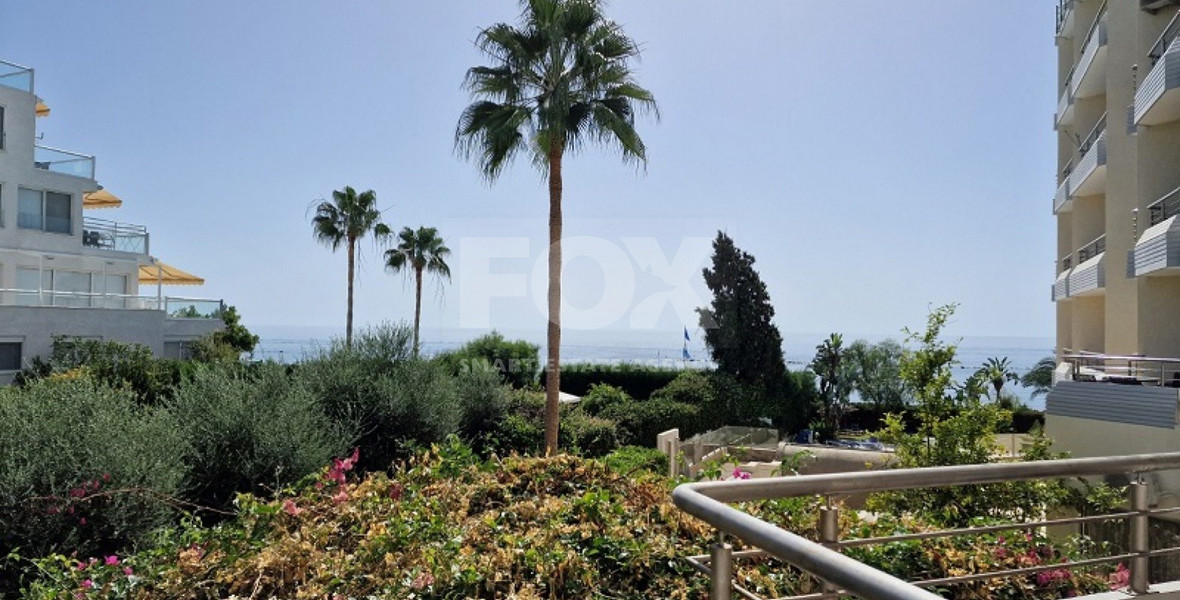 SEAFRONT: 2 Bedroom Apartment Front Line Sea View Apartment On The Sea Front