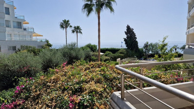 SEAFRONT: 2 Bedroom Apartment Front Line Sea View Apartment On The Sea Front