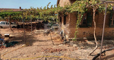 Four bedroom semi detached bungalow for Sale,  in Nea Dimmata , Paphos