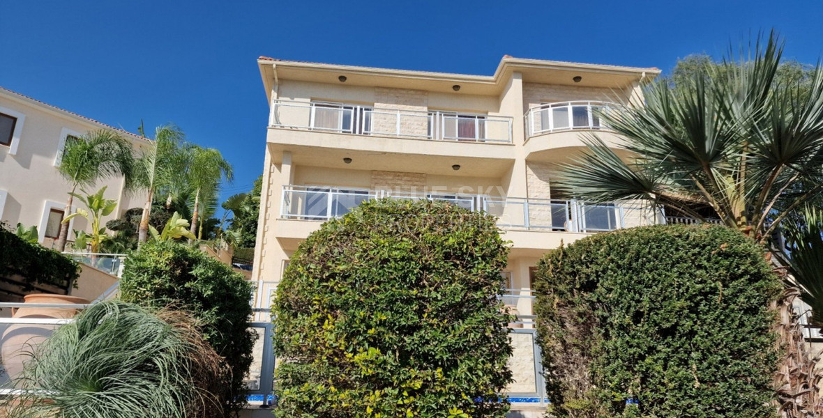 4 Bed House For Sale In Germasogeia Limassol Cyprus