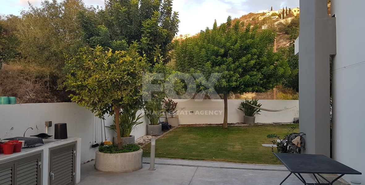 4 Bed House To Rent In Tsada Paphos Cyprus