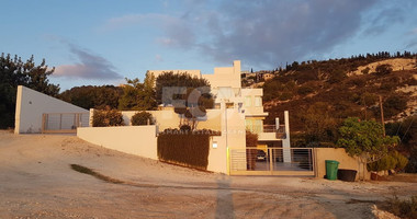 4 Bed House To Rent In Tsada Paphos Cyprus