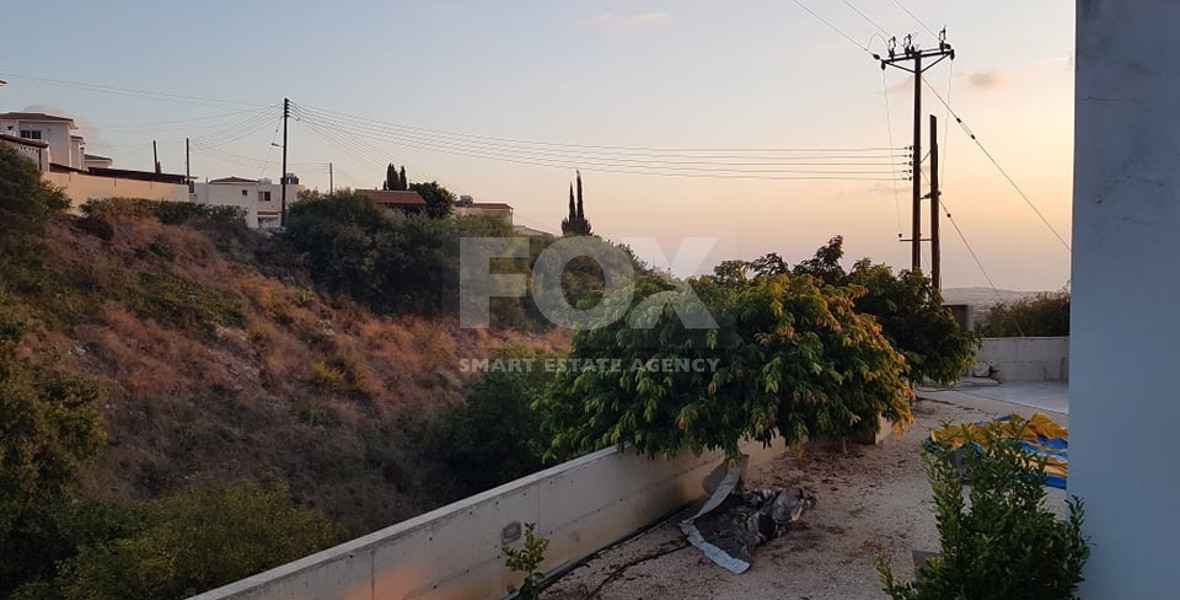 4 Bed House To Rent In Tsada Paphos Cyprus