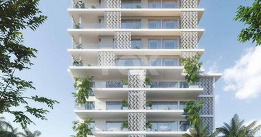 Modern Three Bedroom whole floor Apartment with en-suite staff room for sale in Prestigious Amathounta Area