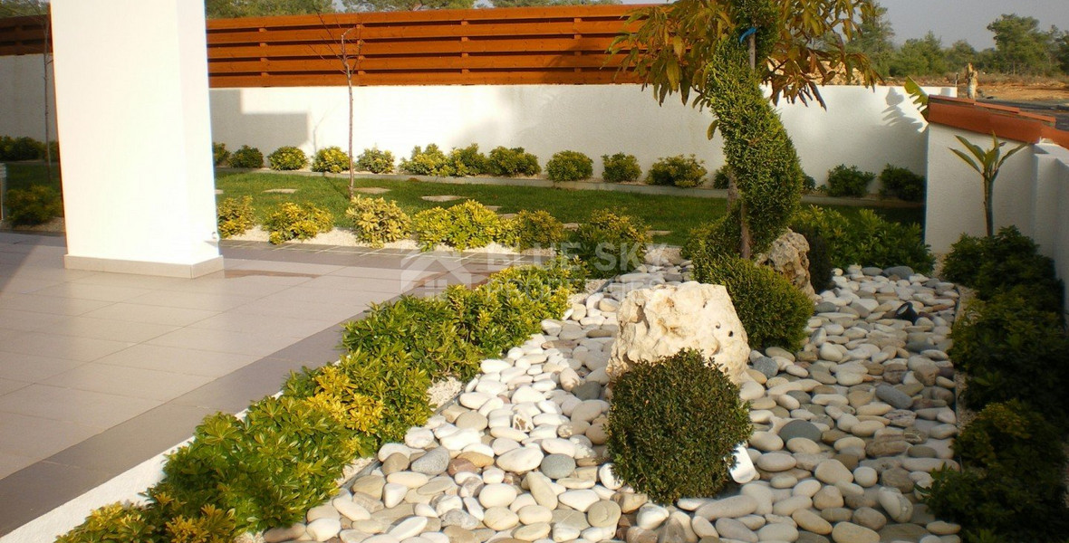 Three Bed House For Sale In Souni Zanakia Limassol Cyprus
