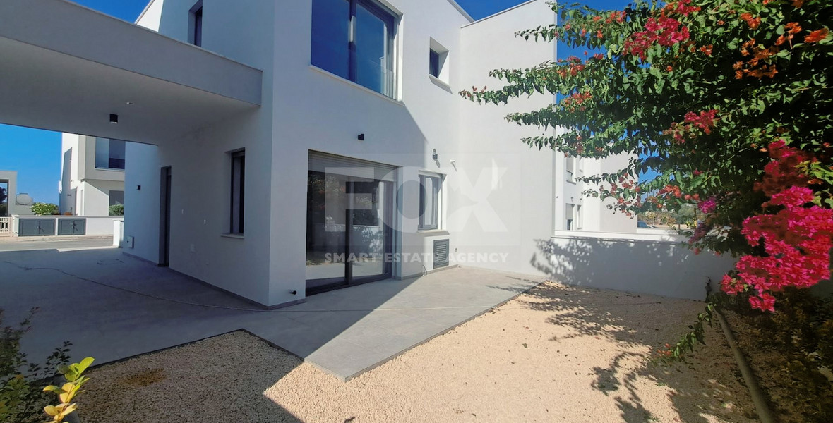 Two bedroom Semi-detached House for sale in Konia, Paphos
