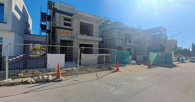 Three bedroom house for sale in Konia