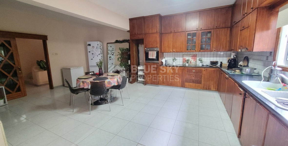 4-Bedroom Detached House for Sale in Trachoni, Limassol