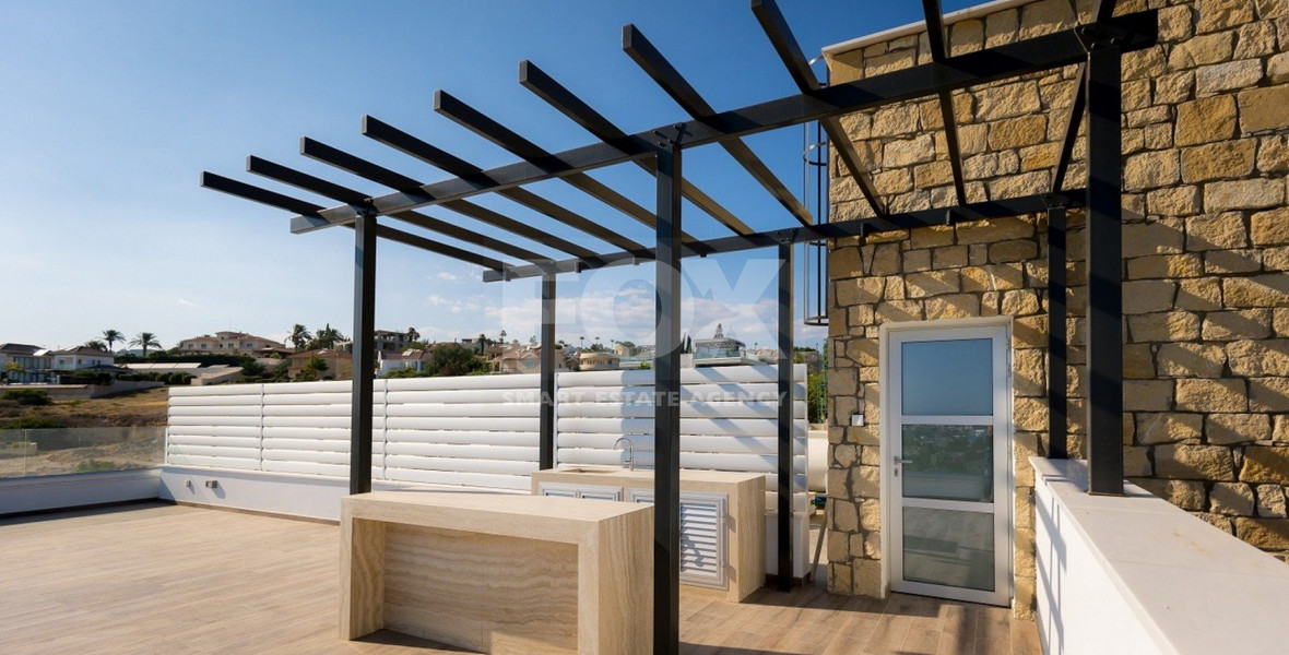 Apartment Building For Sale In Germasogeia, Limassol