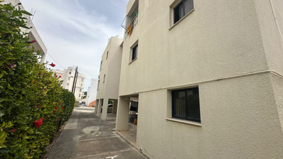 For sale: Nine Bedroom Building in Kato Paphos + Potential for three More – Investor’s Dream!