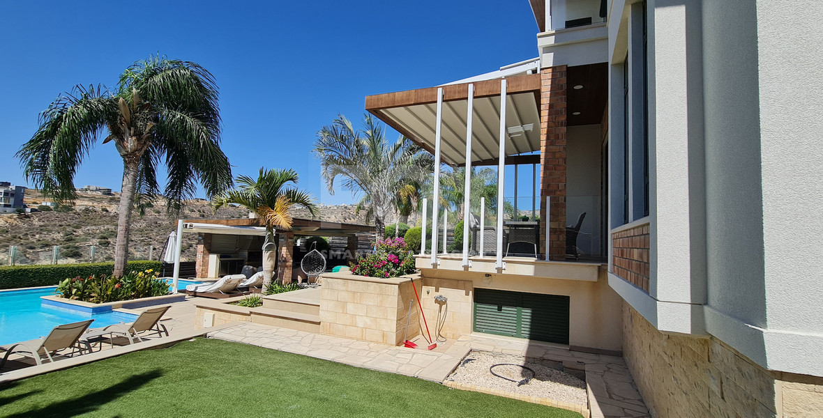 Five Bedroom Villa For Sale In Agios Athanasios Limassol