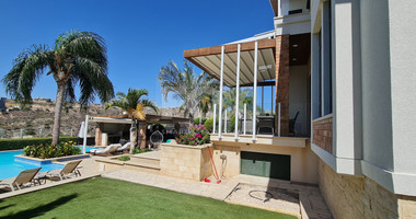 Five Bedroom Villa For Sale In Agios Athanasios Limassol