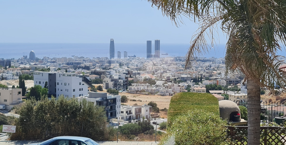 Five Bedroom Villa For Sale In Agios Athanasios Limassol