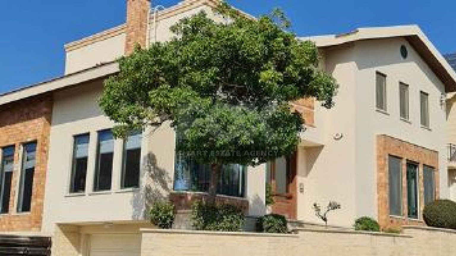 Five Bedroom Villa For Sale In Agios Athanasios Limassol