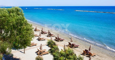 Amazing 5 Bed Penthouse with private swimming pool and private elevator access For Sale In Potamos Germasogeias