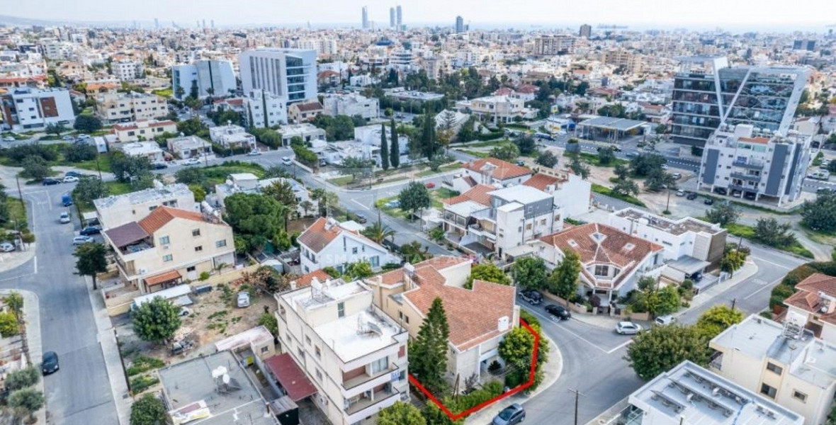 Four Bed Detached House For Sale In Apostoloi Petros Kai Pavlos Limassol Cyprus