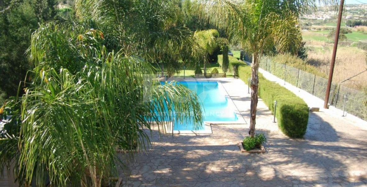 4 Bed House To Rent In Pissouri Limassol Cyprus