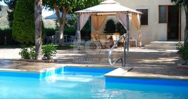 4 Bed House To Rent In Pissouri Limassol Cyprus