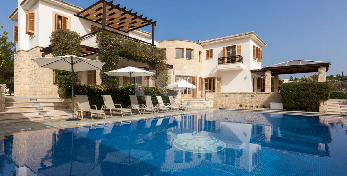 Five bedroom house in Aphrodite Hills,  Paphos