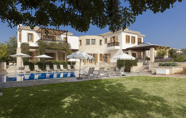 Five bedroom house in Aphrodite Hills,  Paphos