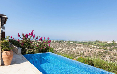 Two Bed House in Aphrodite Hills Paphos
