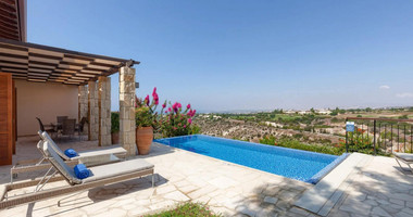 Two Bed House in Aphrodite Hills Paphos