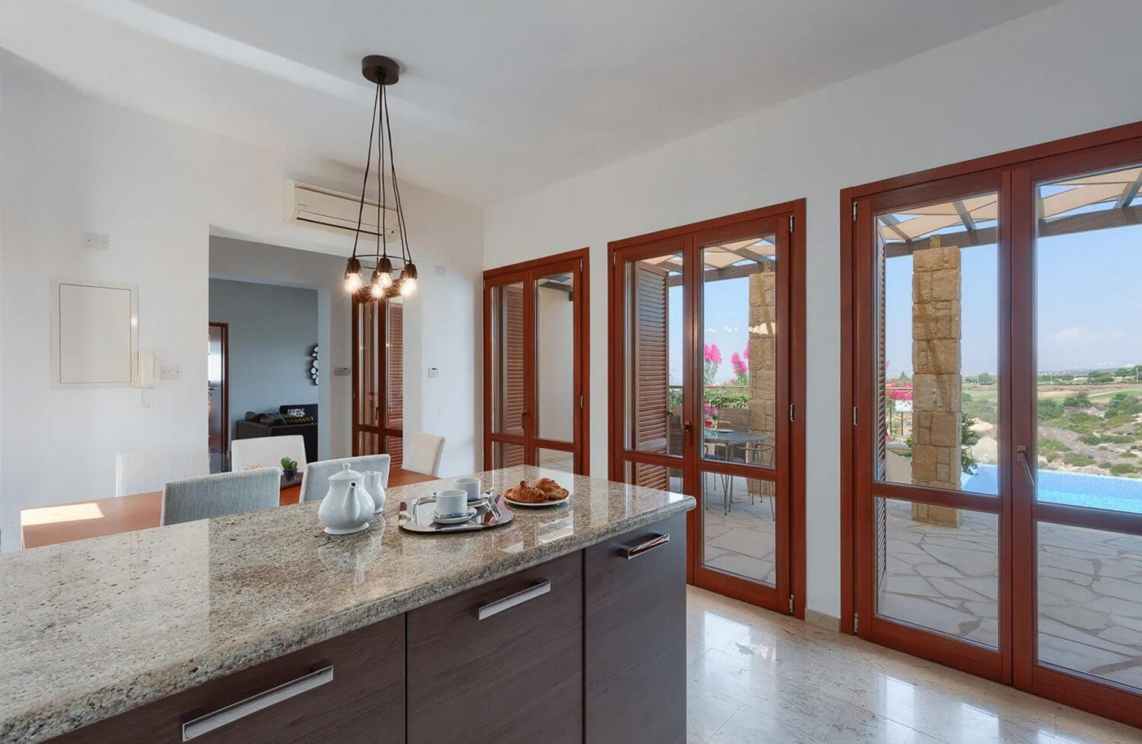 Квартира 2 спальни  Куклия, Кипр