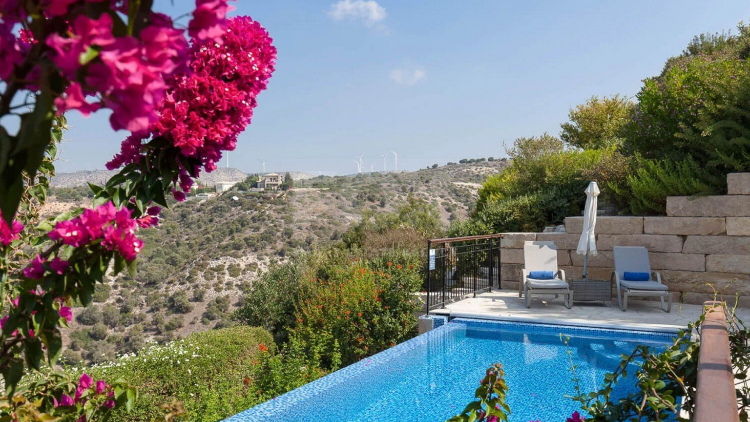 Two Bed House in Aphrodite Hills Paphos
