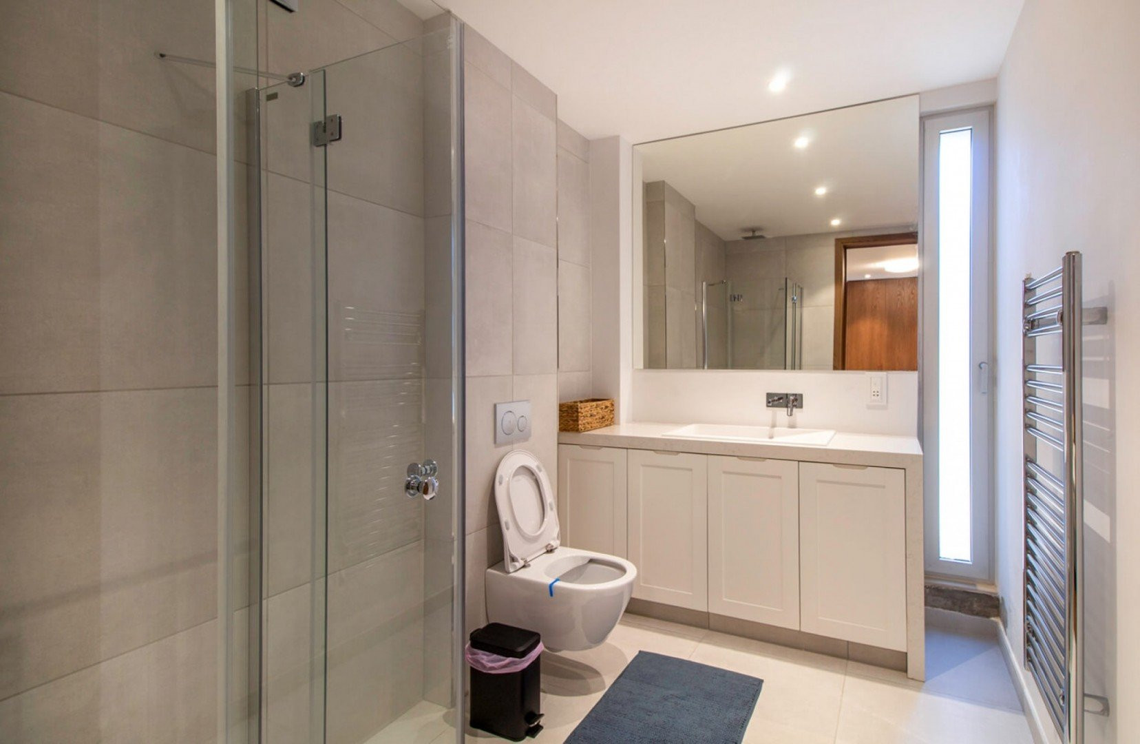 Mieszkanie 4 pokoi 450 m² Kouklia, Cypr