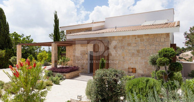 Four Bedroom luxury villa in Aphrodite Hills, Paphos