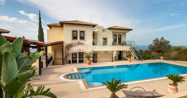 Four Bed house in Aphrodite Hills Paphos