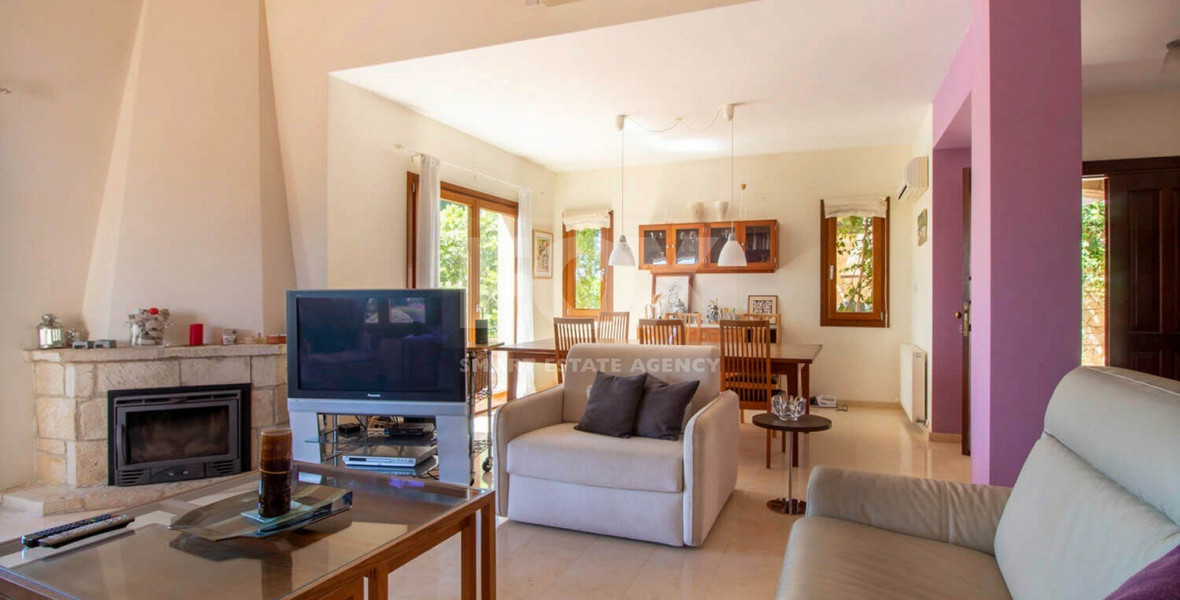 Three Bed luxury House for sale in Aphrodite Hills , Paphos