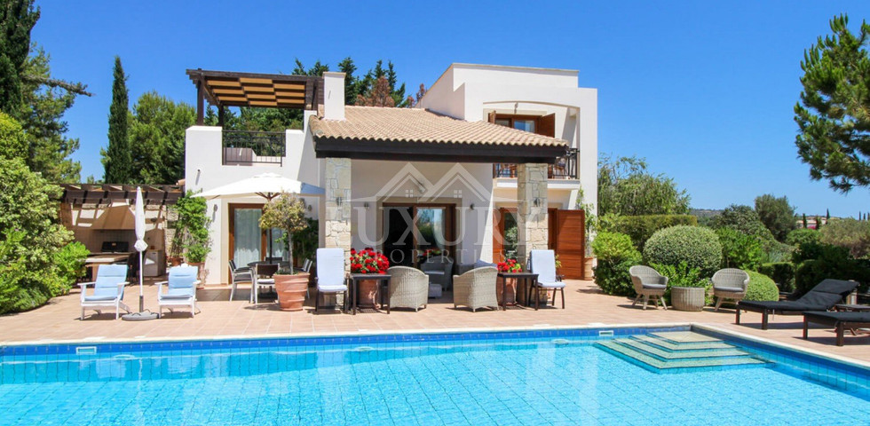 Three Bed luxury House for sale in Aphrodite Hills , Paphos